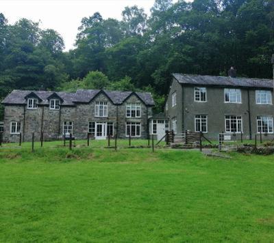 Kings Hostel Dolgellau Exterior photo
